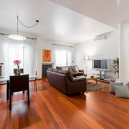 Suite Amendola-Luxury Apartment 바리 외부 사진